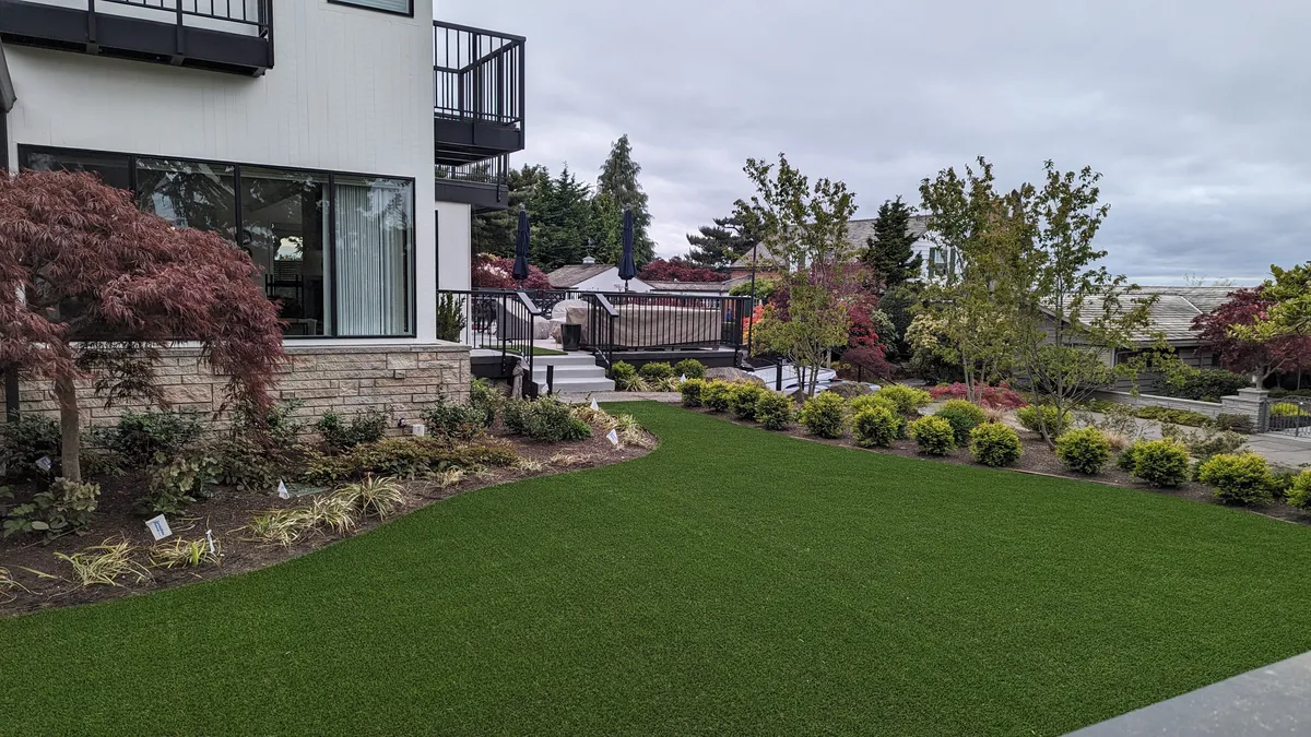backyard putting green