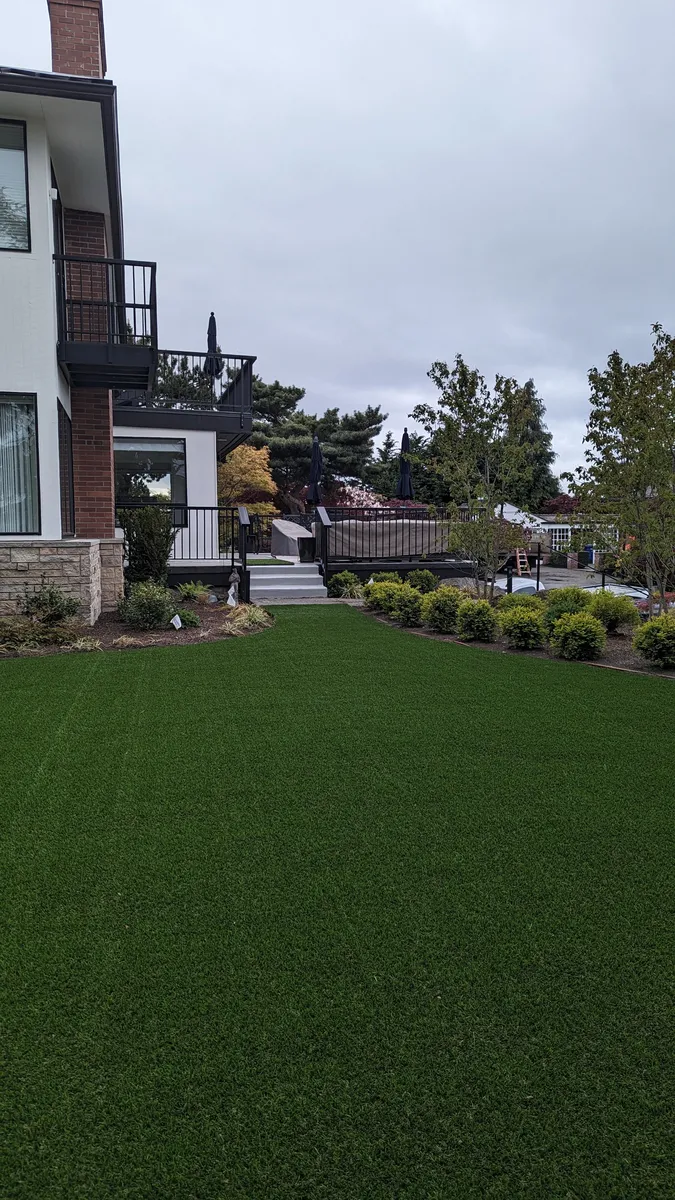 backyard putting green