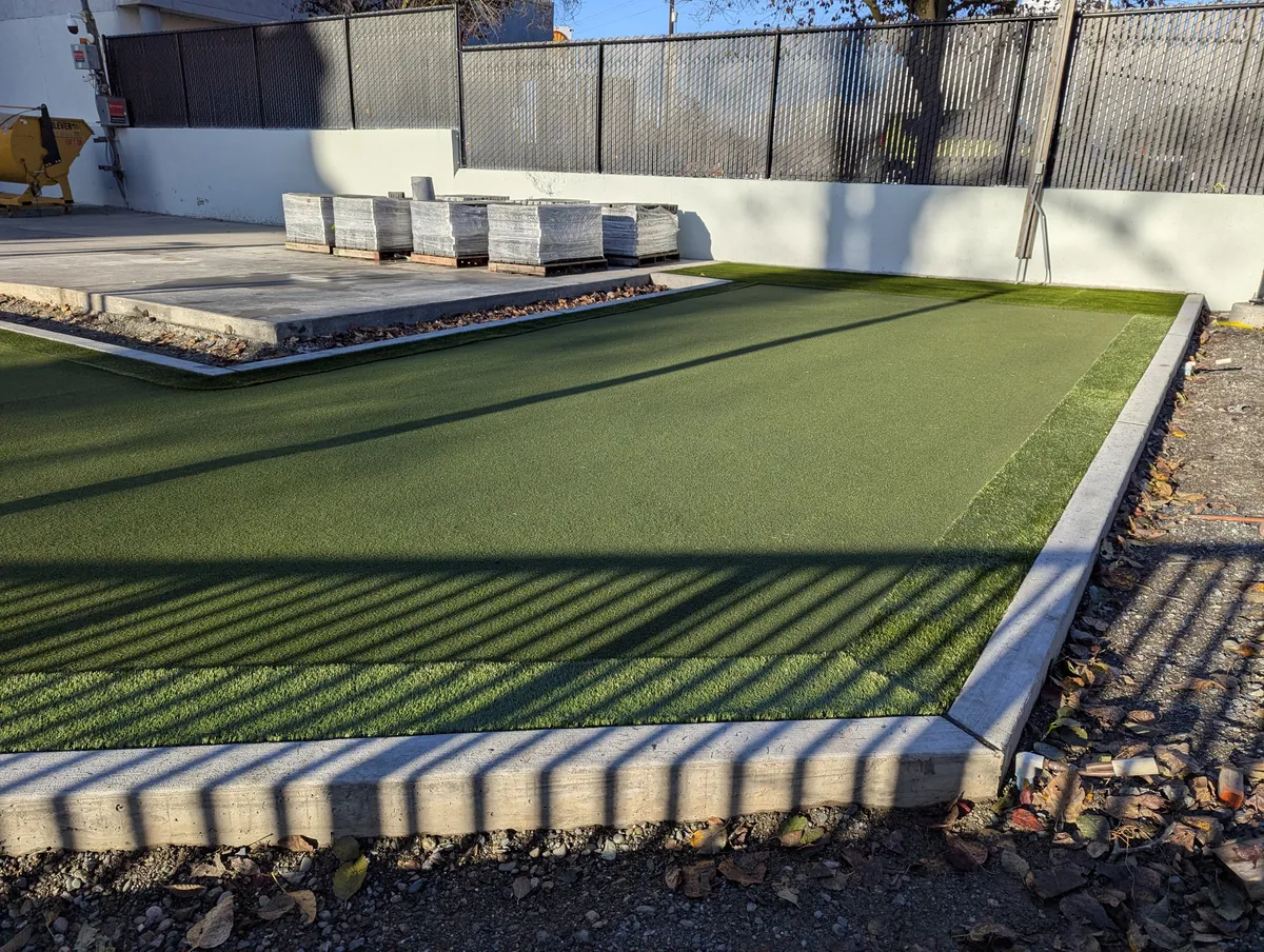 Backyard putting greens