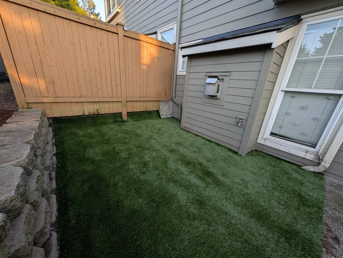 Featured image for “Eco-Friendly Synthetic Turf Installation in Everett”